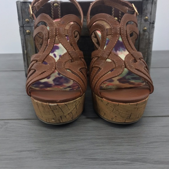 Madden girl wedged sandal 7.5 - Picture 5 of 12